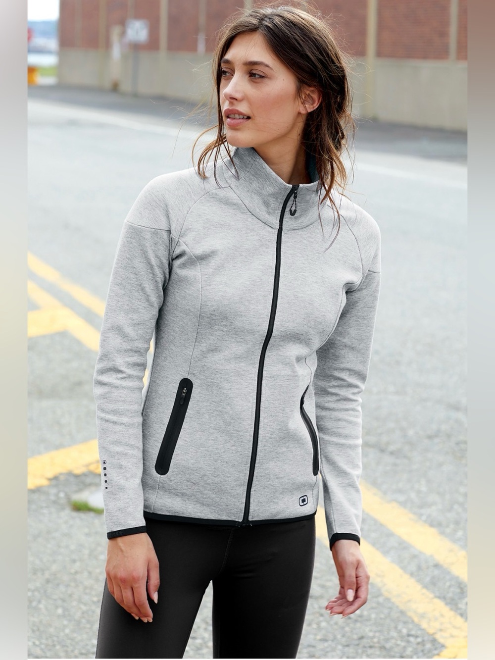 OGIO Women’s Gray Full-Zip Athletic jacket